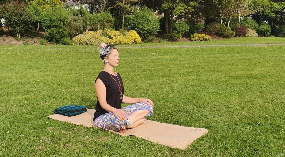 Meditation in Sukhasana at Romilly Park, Barry, Vale of Glamorgan | Hazel Lily Yoga